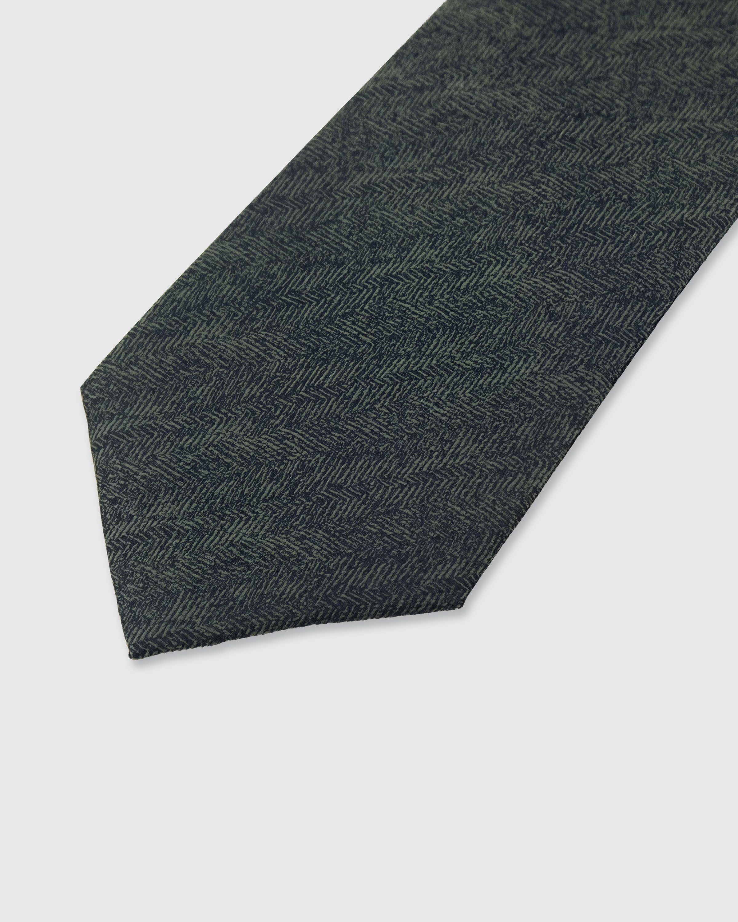 CHARCOAL HERRINGBONE TIE