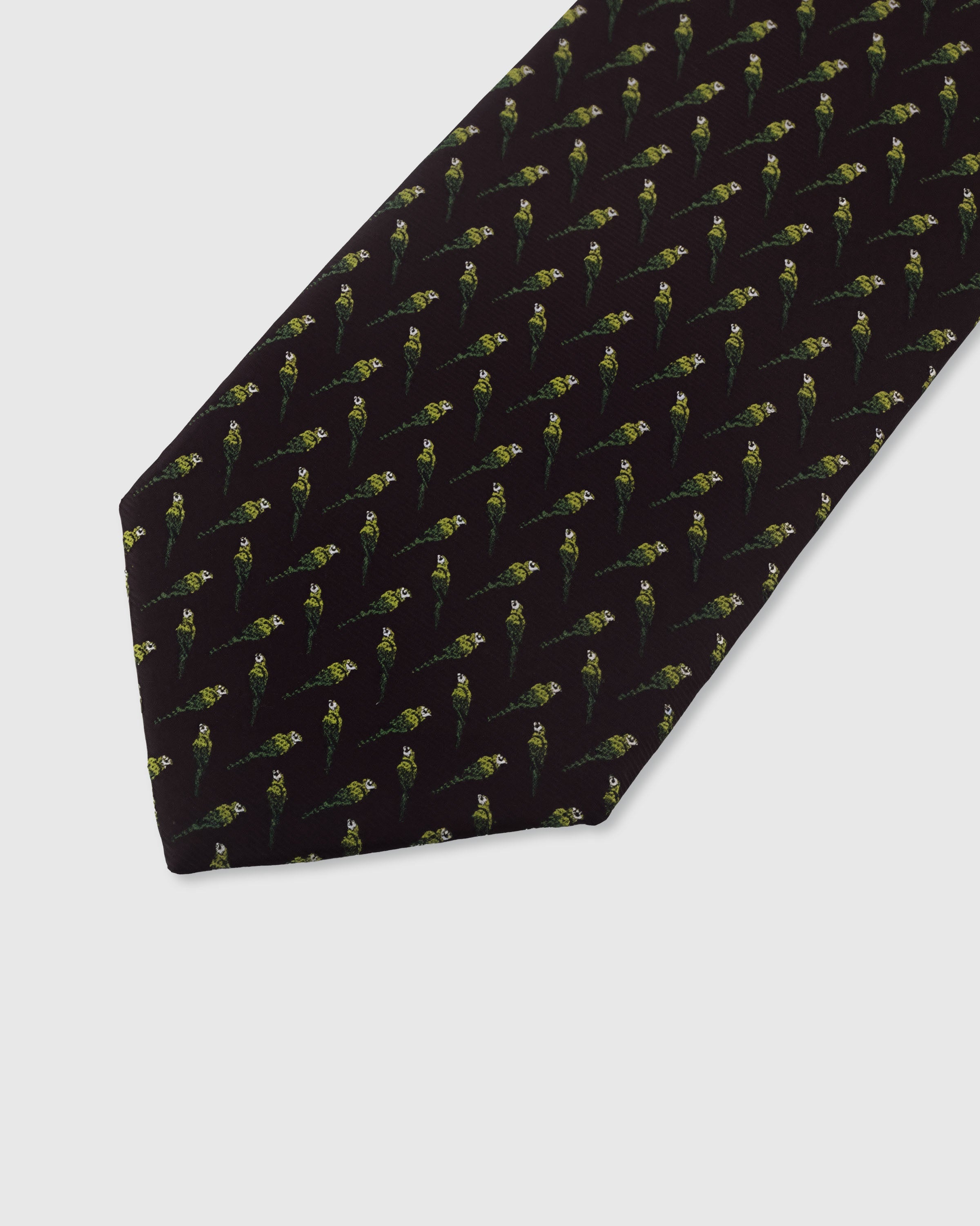 PLUM PARAKEET TIE