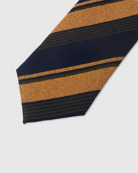 TIE NA AMBER CLUB