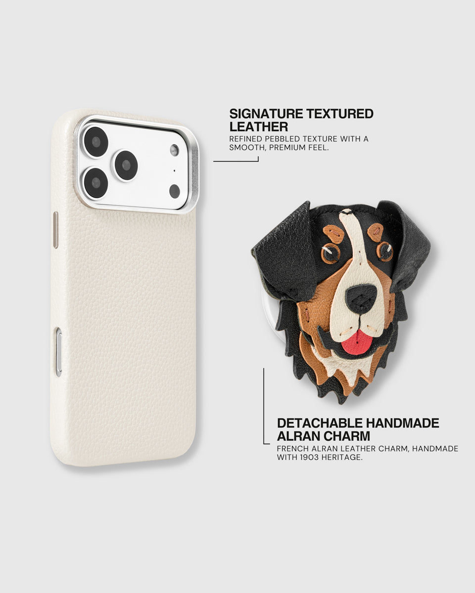 MOUNTAIN CHARM CASE
