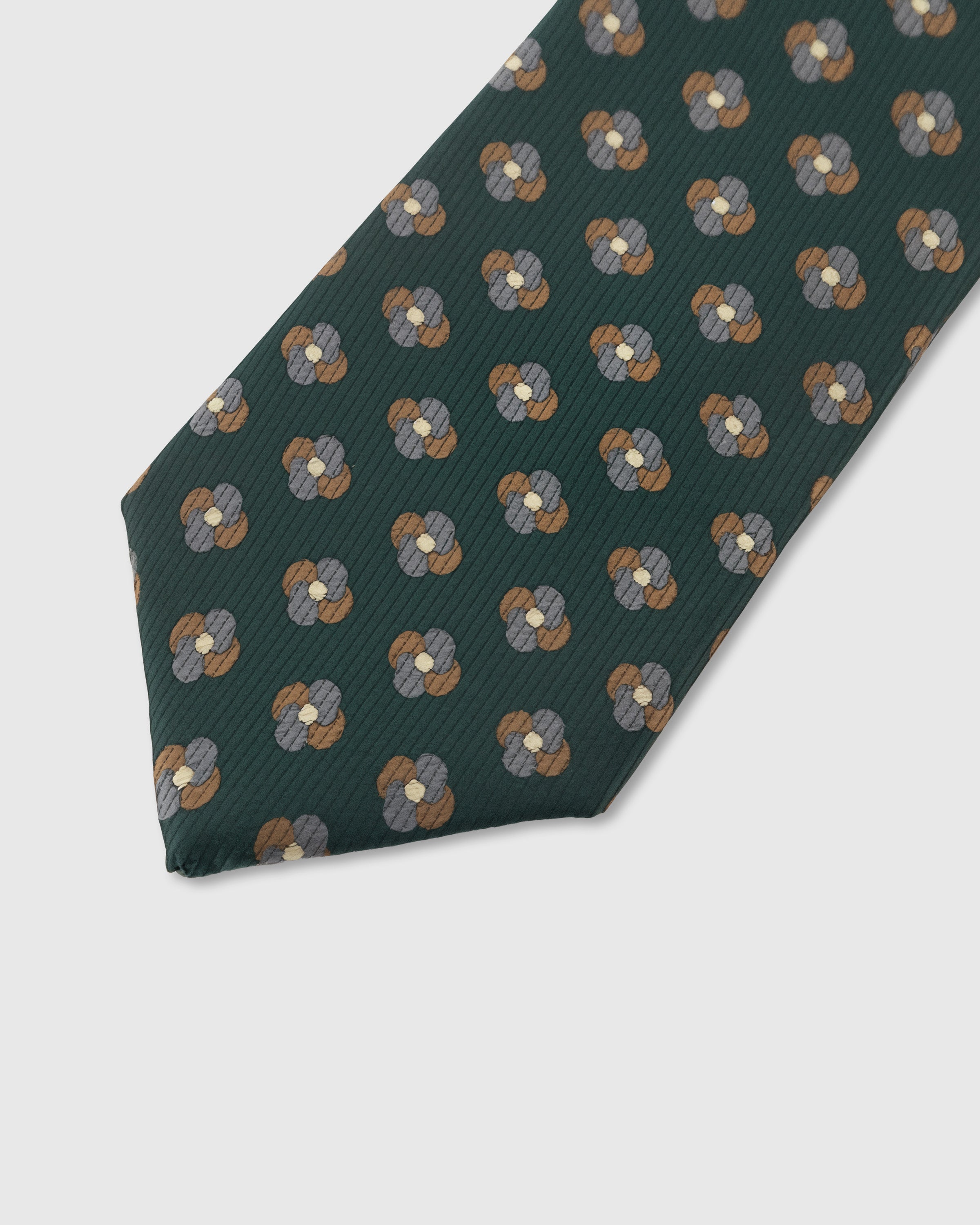 PINE CLOVER TIE
