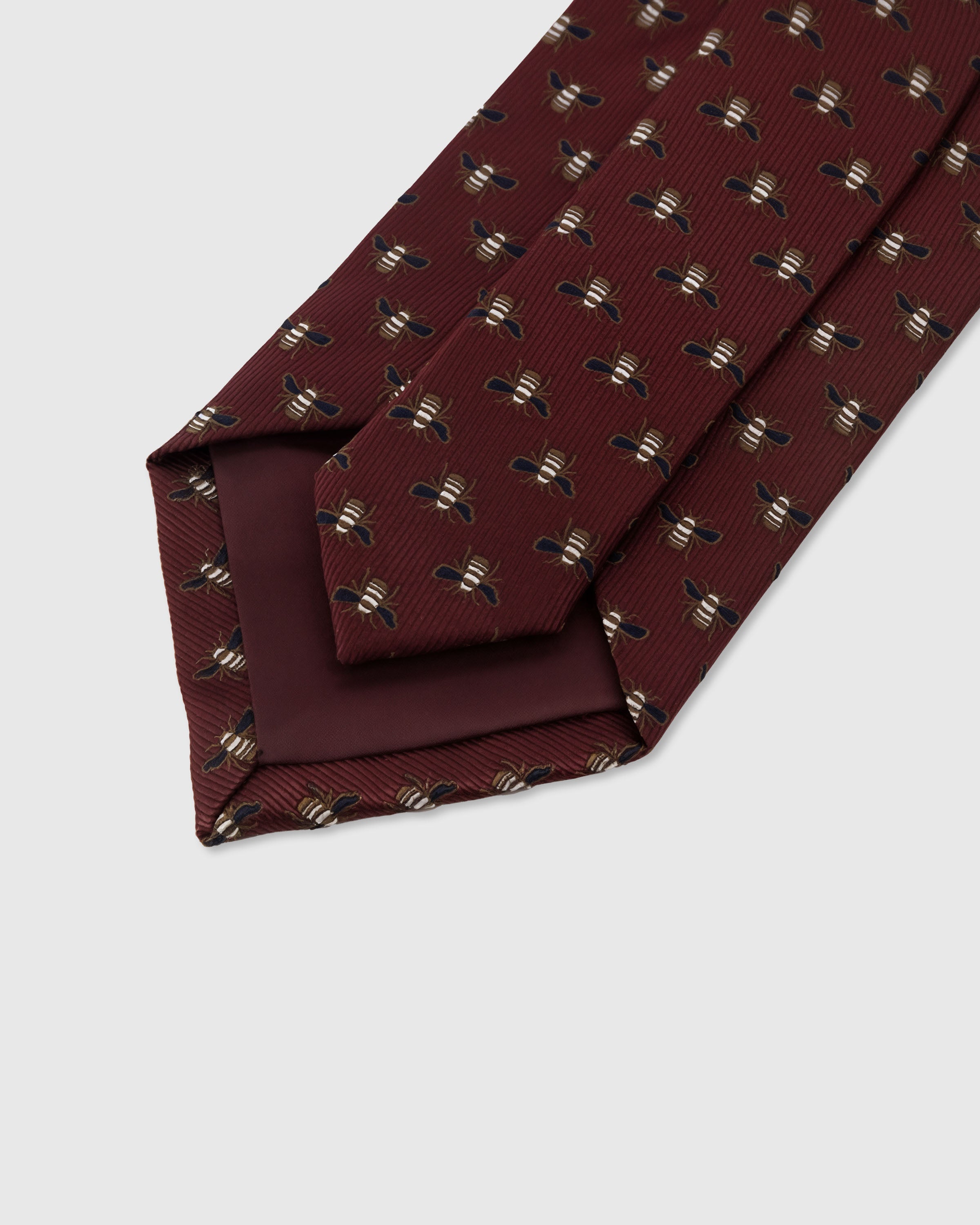 GARNET BEE TIE
