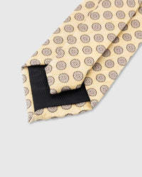 CHAMPAGNE MEDALLION TIE
