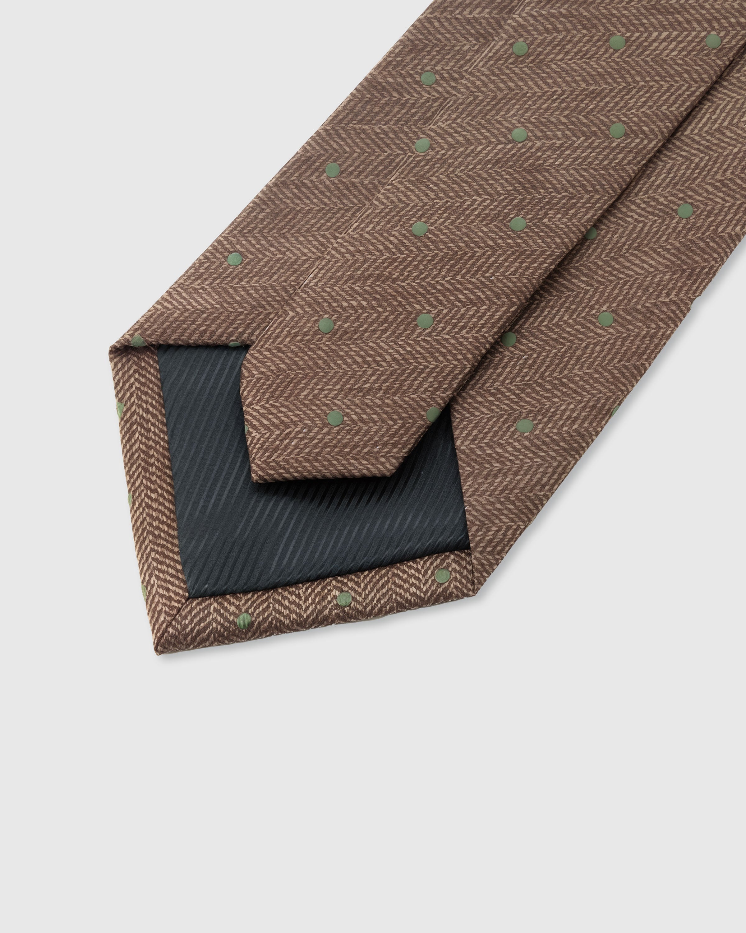 CHESTNUT HERRINGBONE TIE