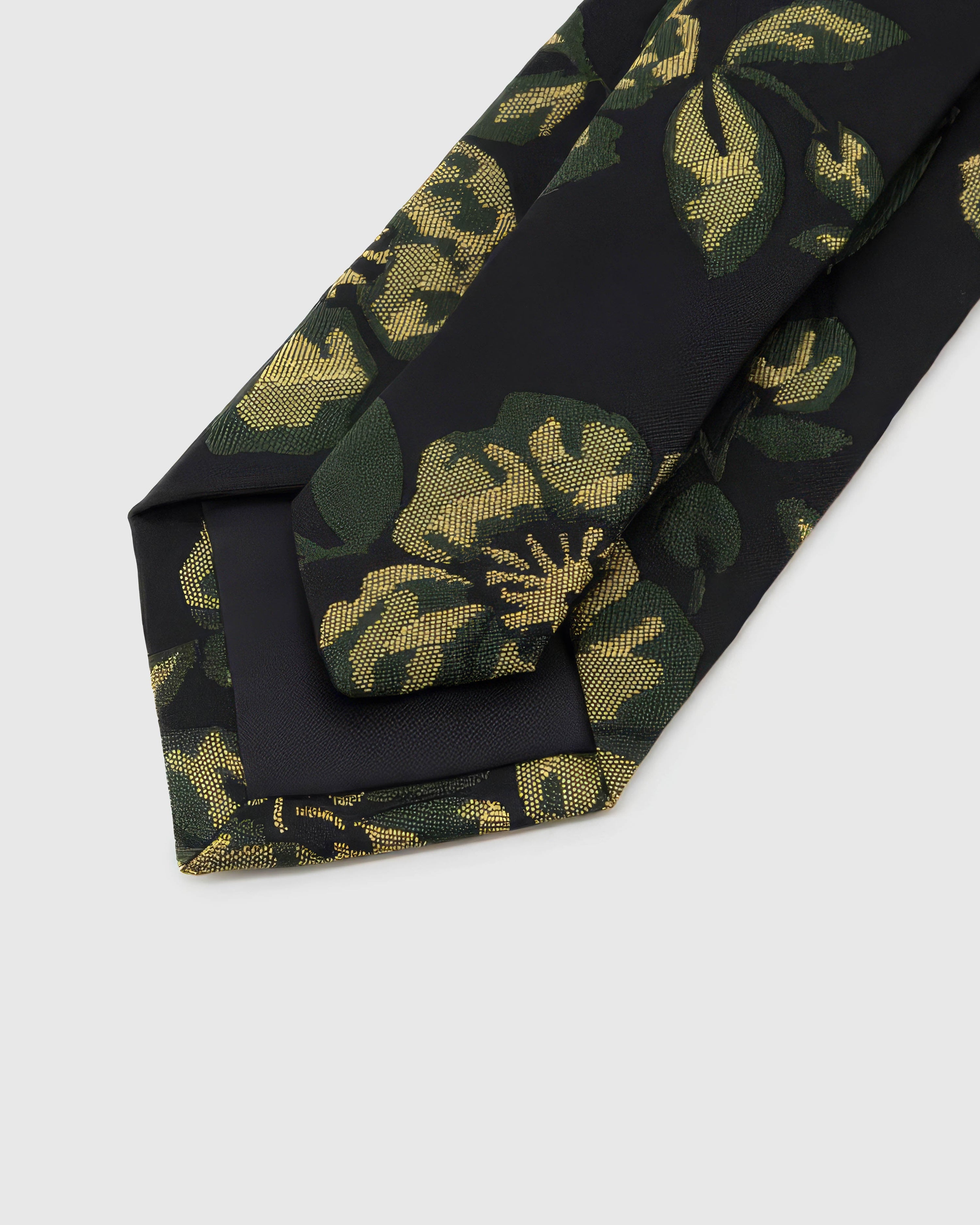 STICKYZOO Noir Golden Rose Tie reverse showing structured interlining and hand-finished slip stitching, 145 × 8 cm.
