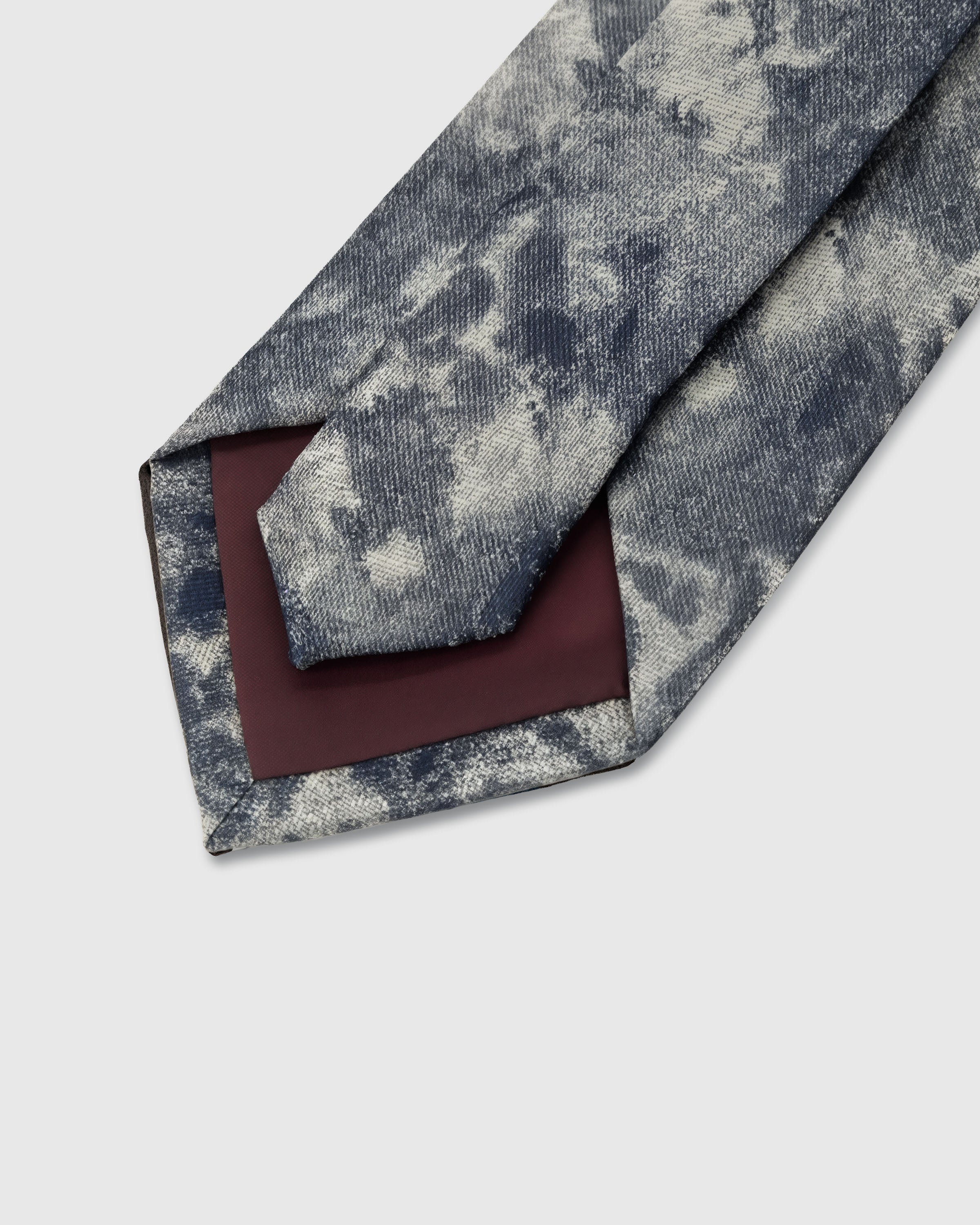 STORM MARBLE TIE