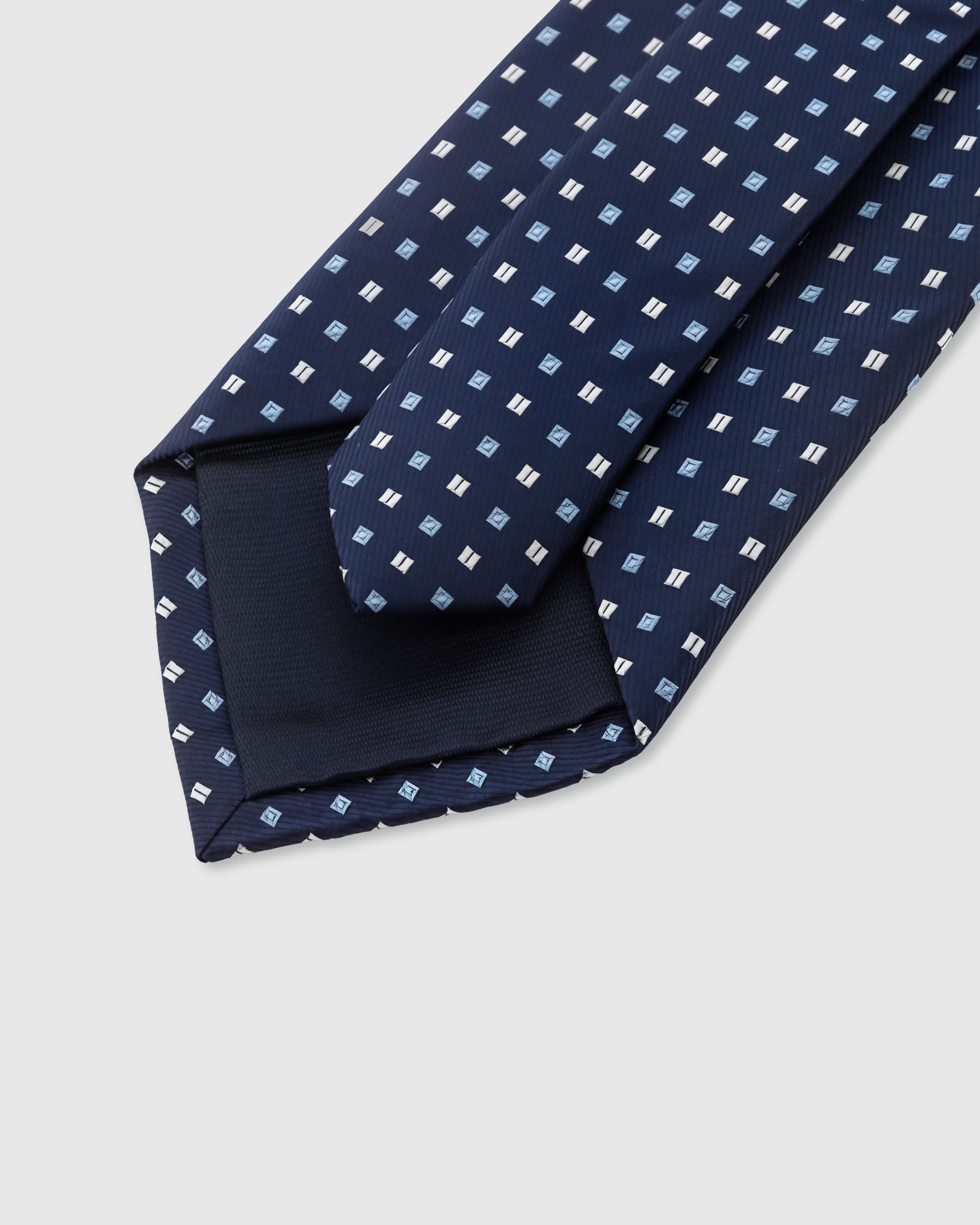 NAVY MOSAIC TIE