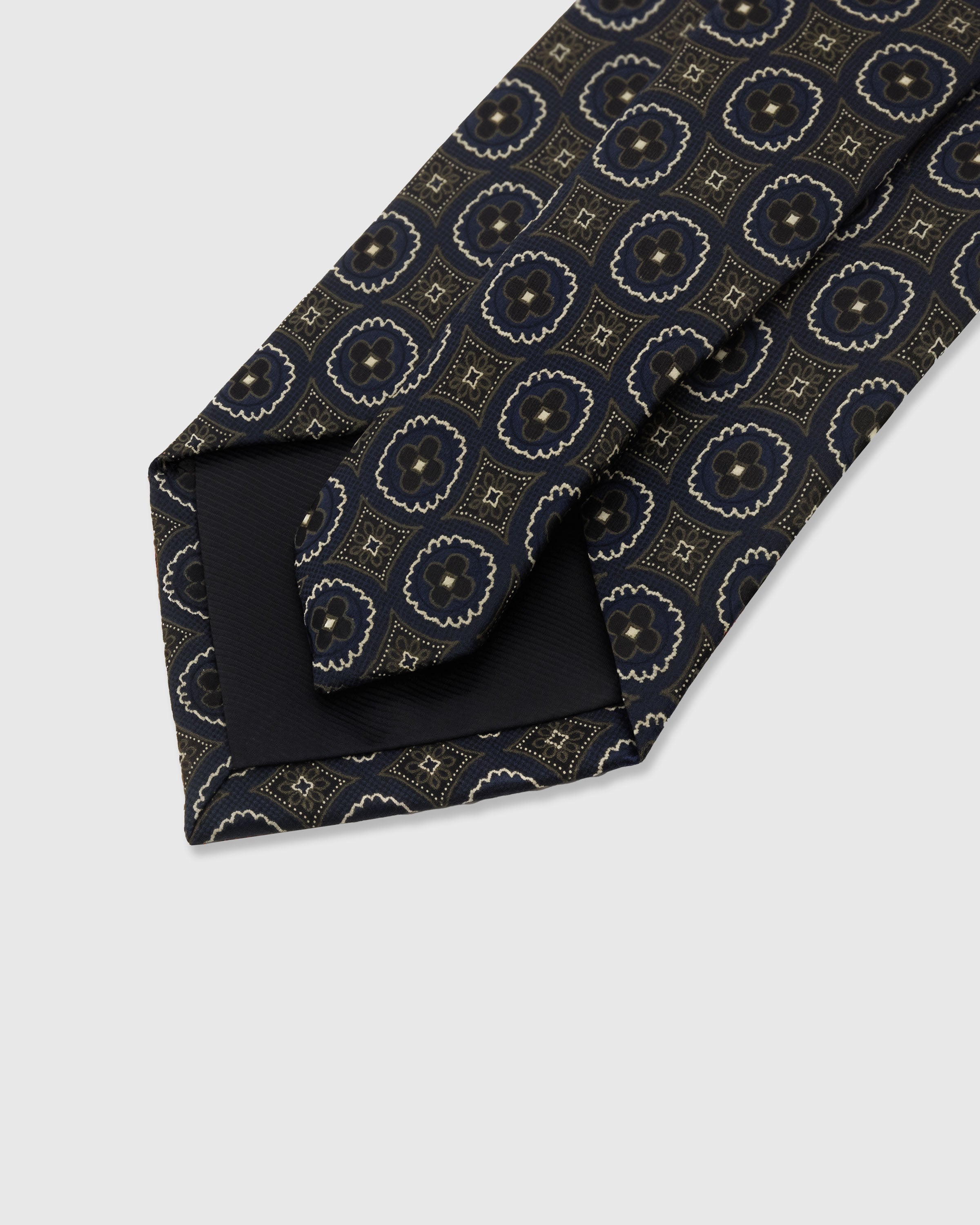 BORDEAUX SHANTUNG TIE