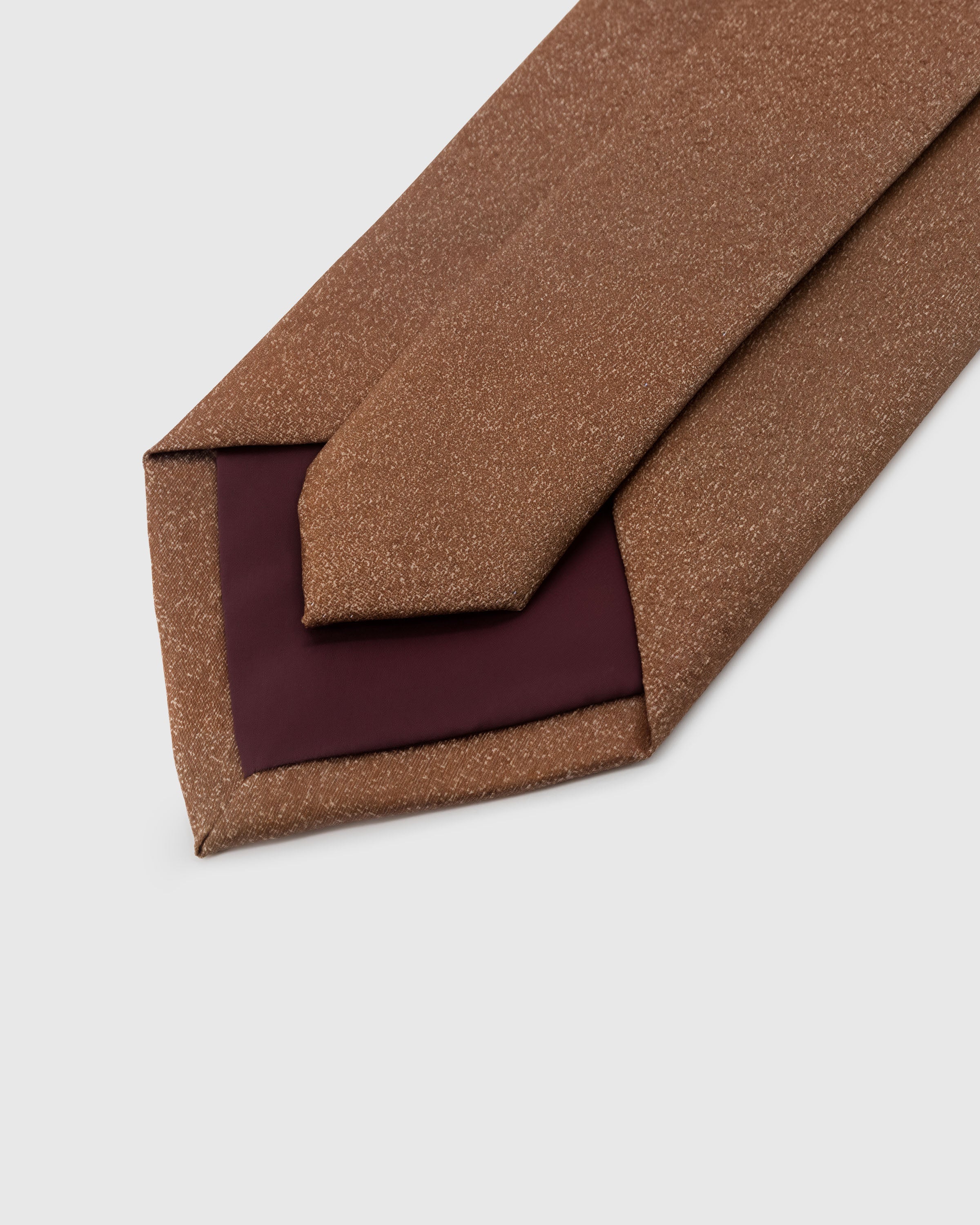 CARAMEL SHANTUNG TIE