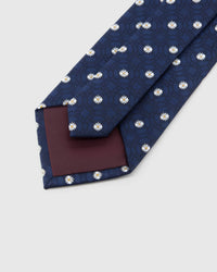 Back of STICKYZOO Midnight Daisy Tie showing burgundy structured interlining, hand-finished folds and keeper, 145 × 8 cm