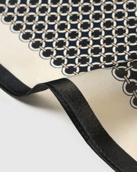 CHAIN LINK GRID SILK SCARF
