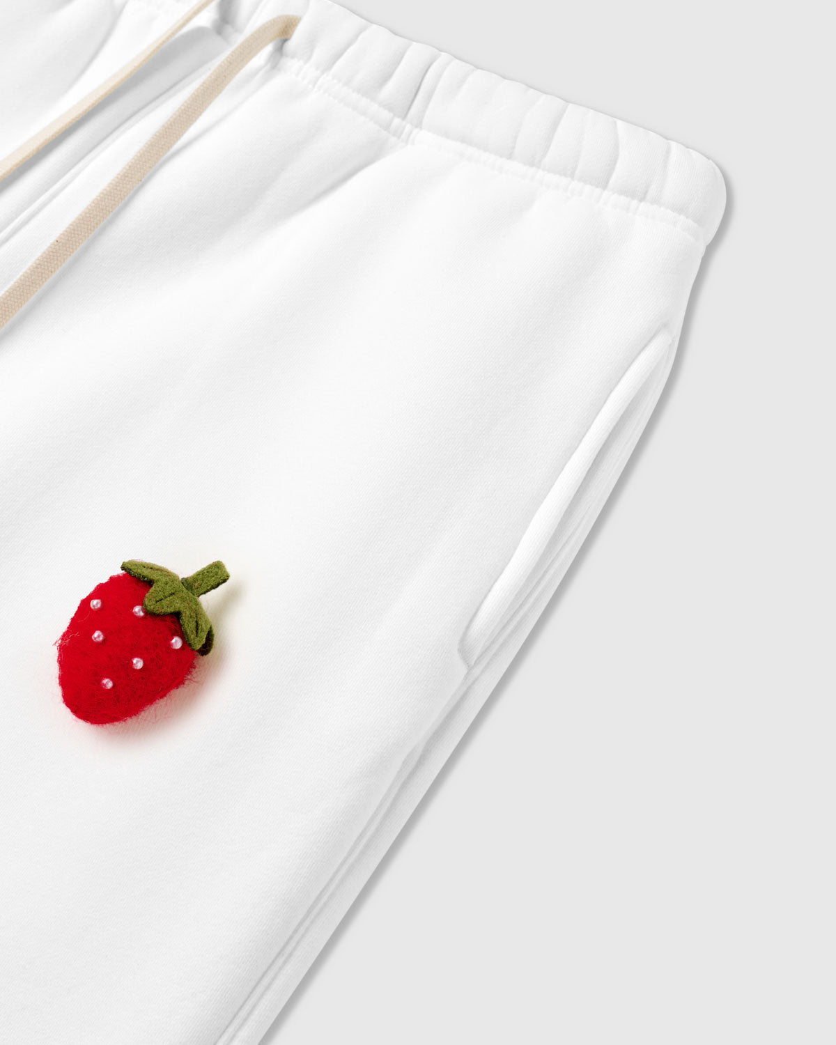 STRAWBERRY SWEATPANT