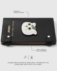 PUTING PUSA NA MAY BERDENG MATA NA NOTEBOOK