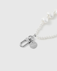 PEARL HEART PHONE STRAP