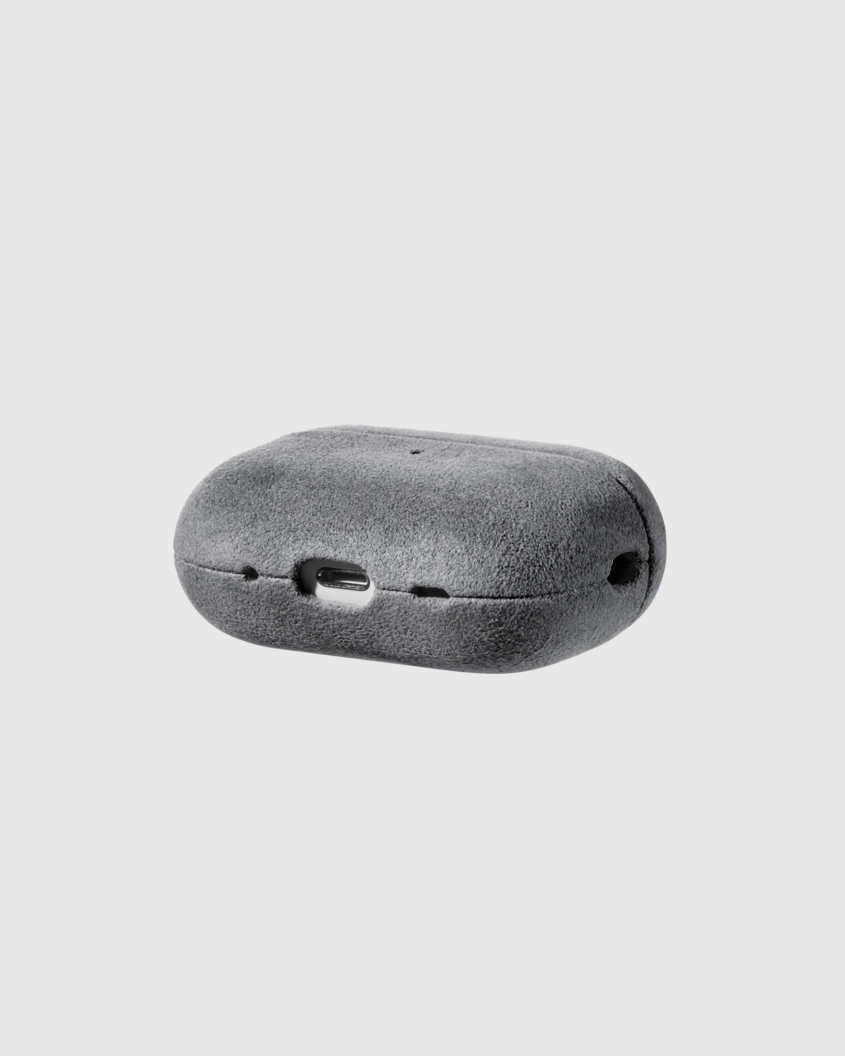 ALCANTARA AIRPODS PRO CASE