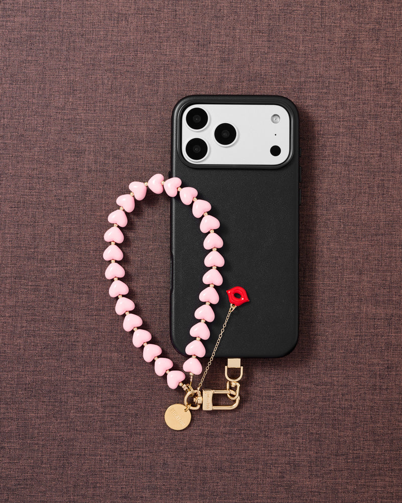 BUBBLEGUM HEART KISS PHONE STRAP