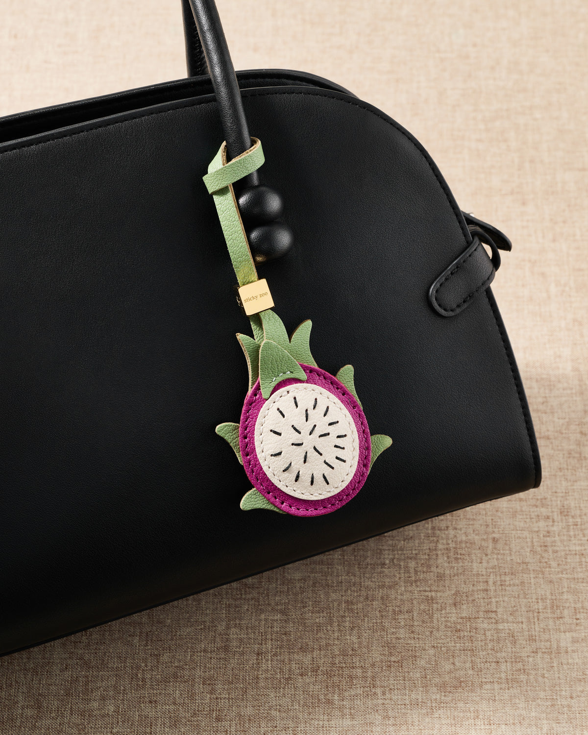 PITAYA CHARM