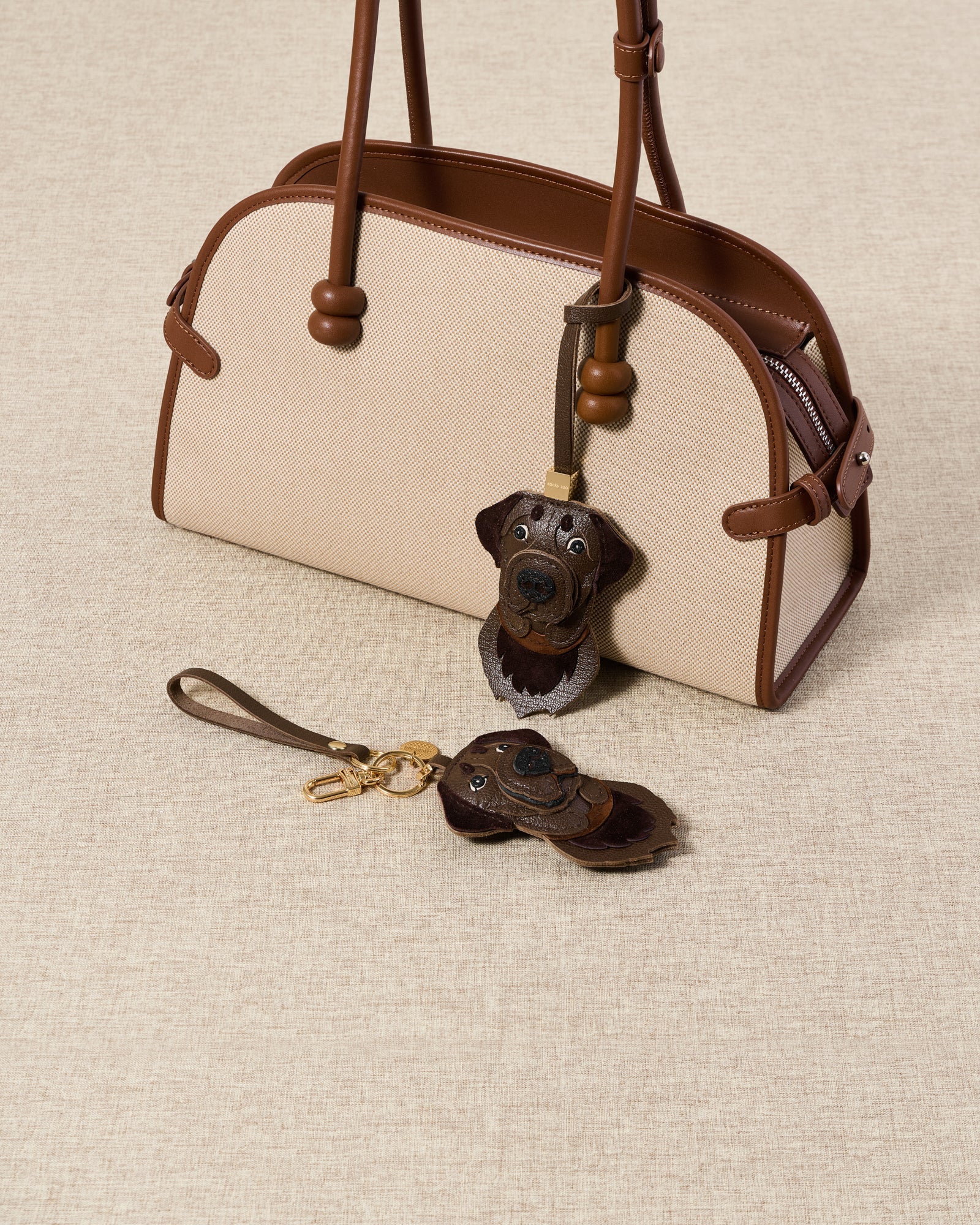 LABRADOR RETRIEVER CHARM