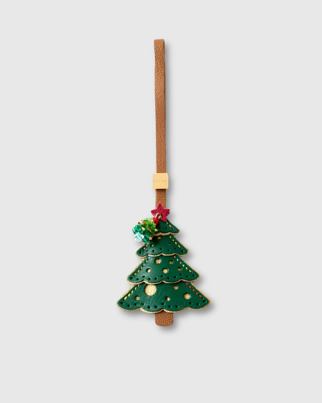 ANG PASKO NA CHARMS NG PUNO