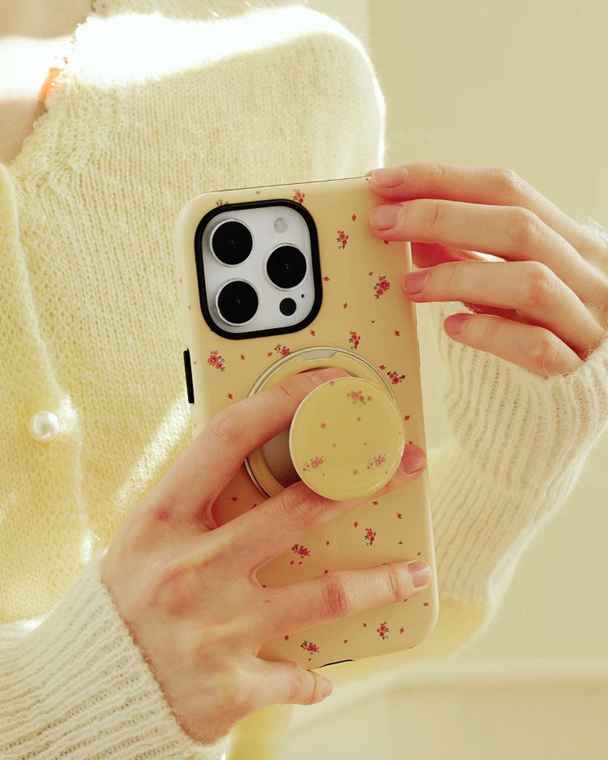YELLOW MINI FLORAL PHONE CASE
