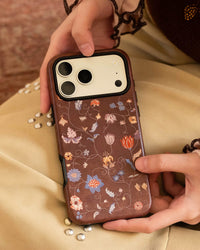TERRACOTTA BLOOM MAGSAFE PHONE CASE