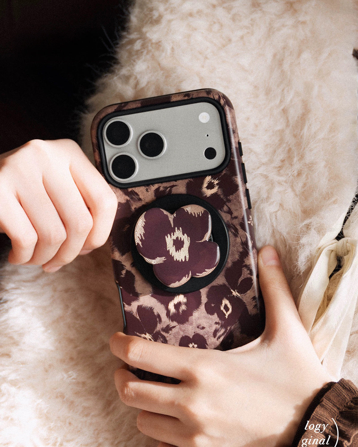 WILD BLOOM NA MAGSAFE NA CASE NG TELEPONO