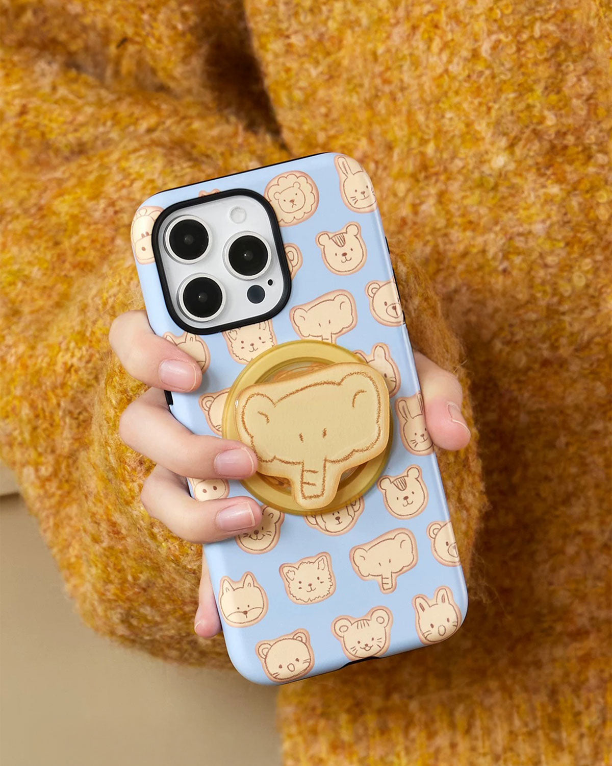 BABY ELEPHANT GRIP PHONE CASE