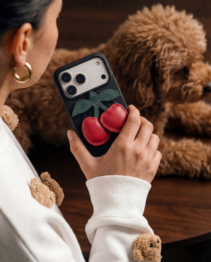 CHERRY CHARM CASE